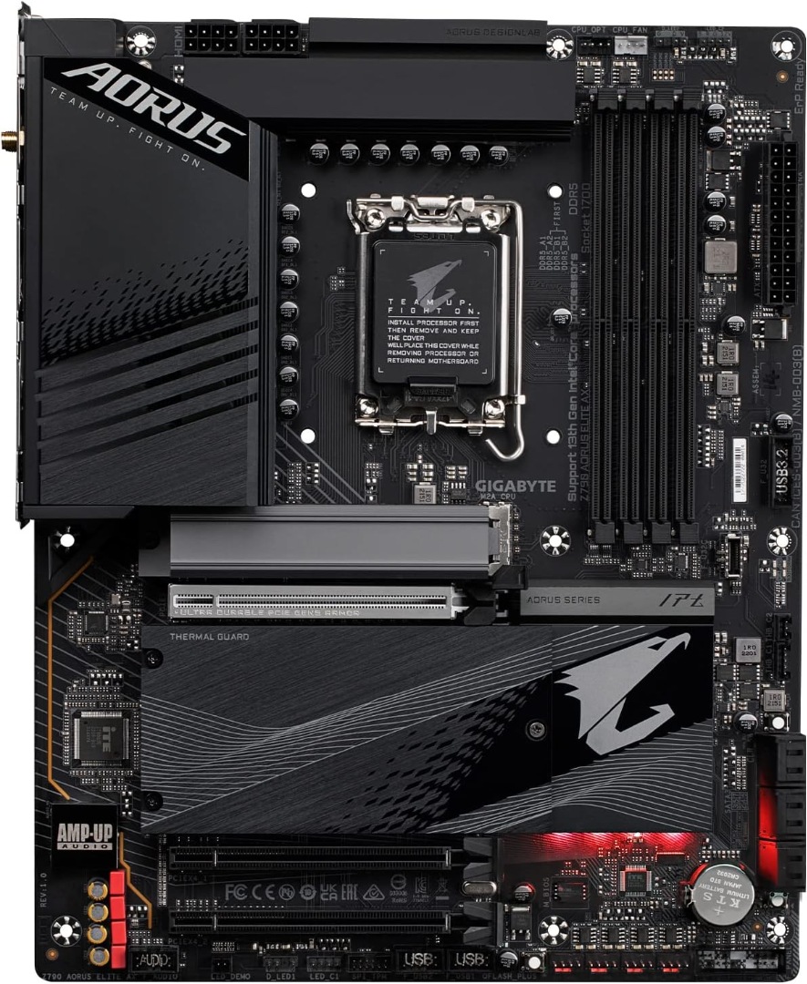 Alternative view of GIGABYTE Z790 AORUS ELITE X AX
